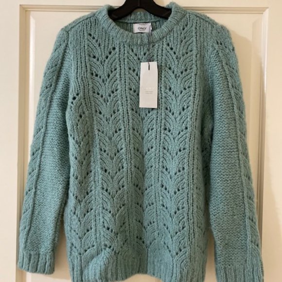 ONLY sweater NEW - Picture 1 of 7